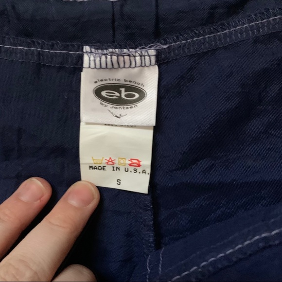 Board shorts - Picture 3 of 7